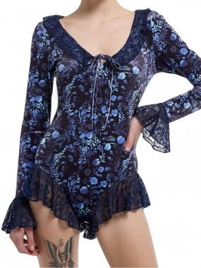 Cosmic Aura Dark Floral Lace Trim Long-Sleeve Romper Size L